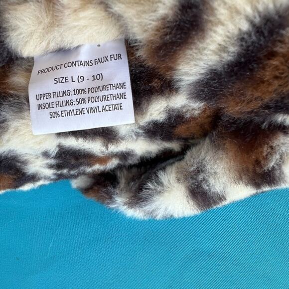 MUK LUKS Maren Faux Fur Thong Cheetah Pattern Flat Memory Foam Slippers Sz 9-10 - Picture 7 of 9